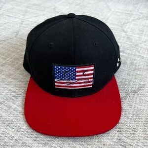 Billabong Surf Men’s Black/Red Athletic USA Flag Adjustable SnapBack Hat